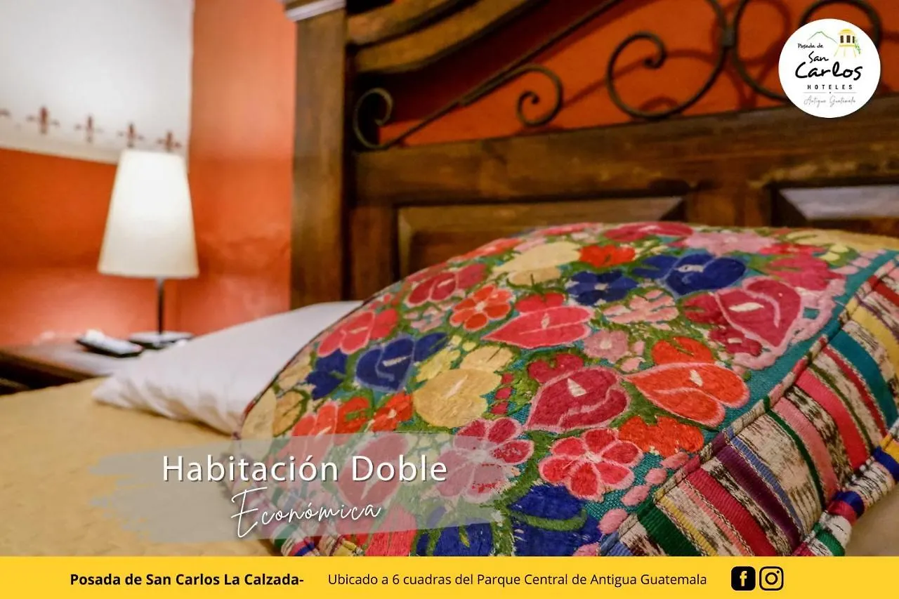 Posada De San Carlos La Calzadaの連絡先